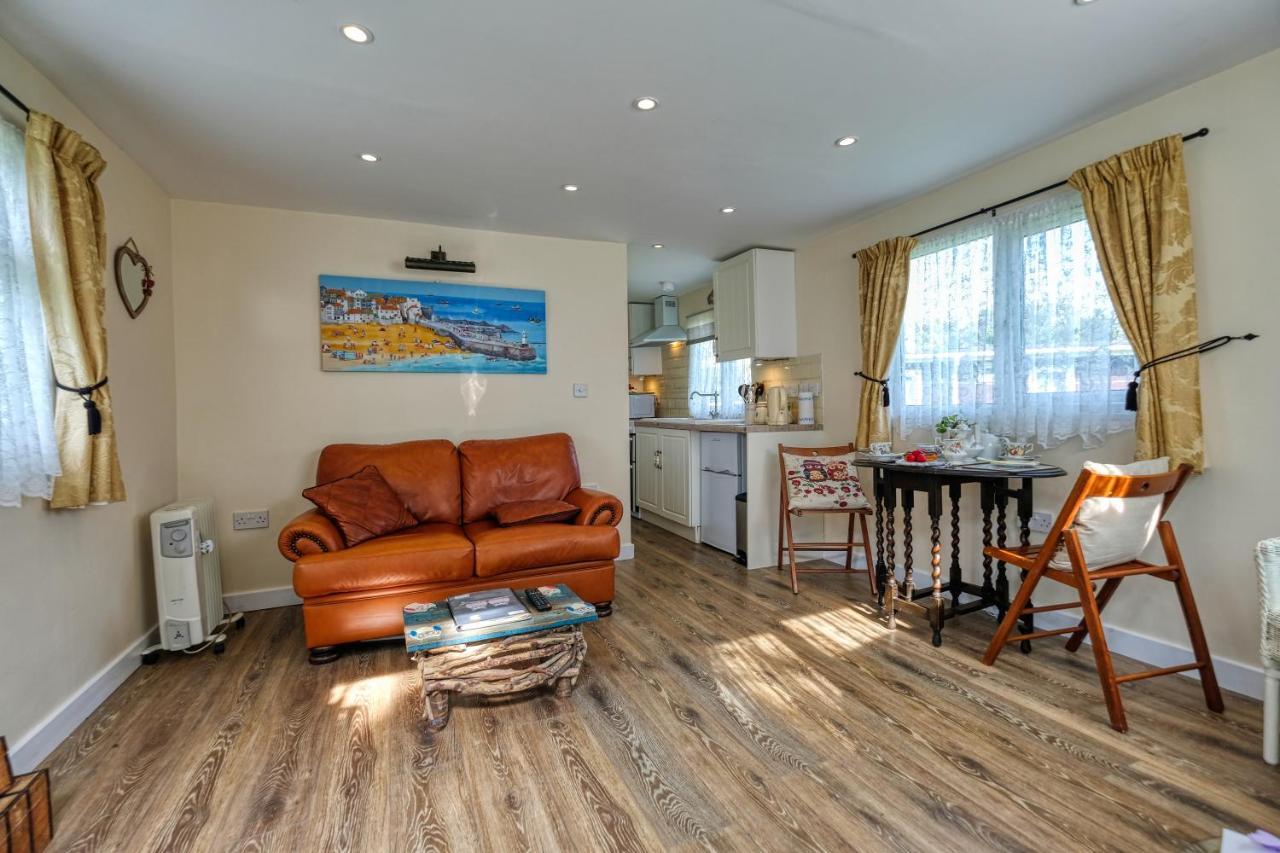 Two Hoots Chalet Mundesley Luaran gambar